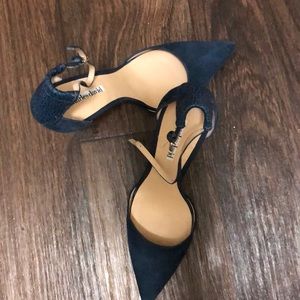 Shoes excellent condition